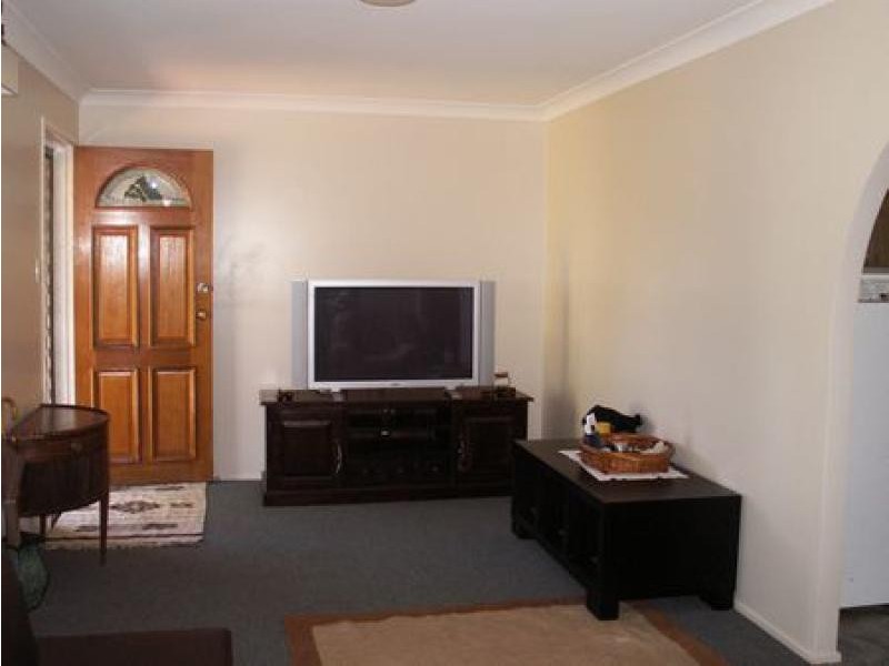 2 SHORELANDS DRIVE, Withcott QLD 4352