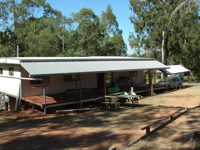 886 Murphys Creek Road, Upper Lockyer QLD 4352