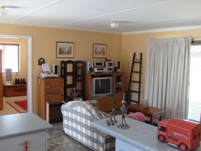 886 Murphys Creek Road, Upper Lockyer QLD 4352