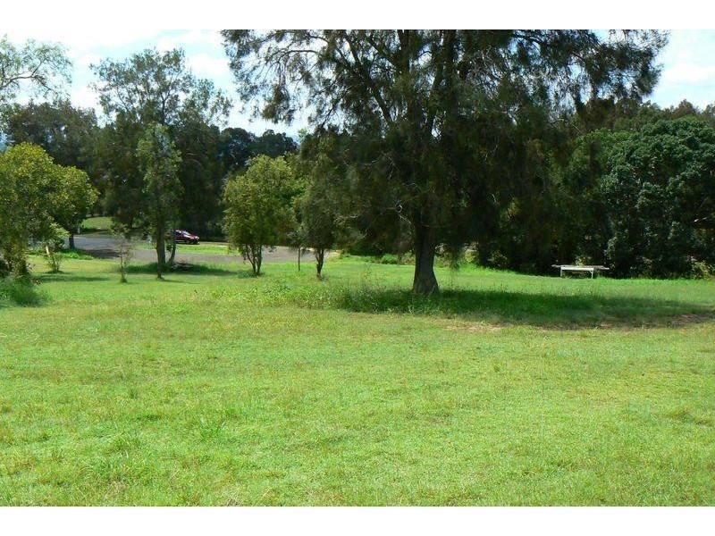 9 Belah Court, Withcott QLD 4352