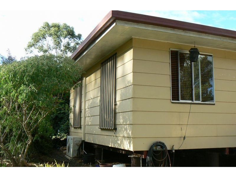 31 Dugandan Road, Upper Lockyer QLD 4352