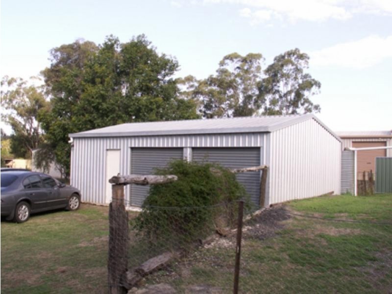 14 Kensington Drive,, Withcott QLD 4352