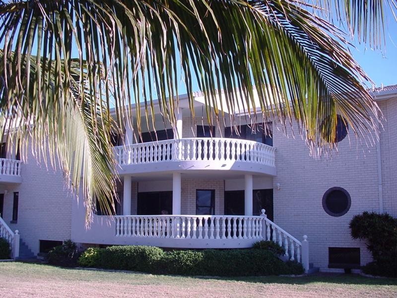 Unit 2/17 Todd Avenue LINDEVE LODGE, Yeppoon QLD 4703