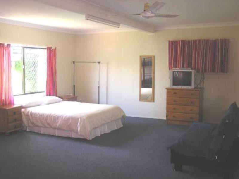 11 Ocean Parade, Yeppoon QLD 4703