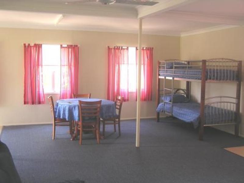 11 Ocean Parade, Yeppoon QLD 4703