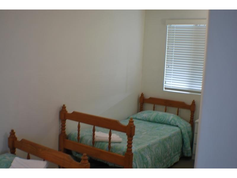 Unit 9/16 Anzac Parade BAY VACATIONER, Yeppoon QLD 4703