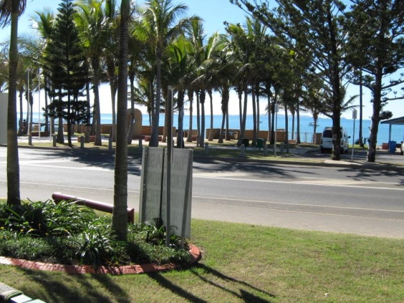 Unit 3/16 Anzac Parade BAY VACATIONER, Yeppoon QLD 4703