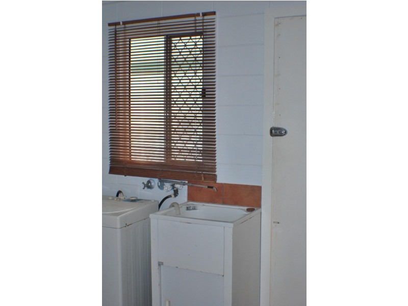 Unit 3/16 Anzac Parade BAY VACATIONER, Yeppoon QLD 4703
