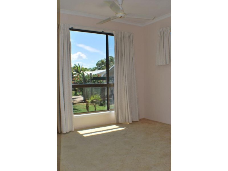 Unit 11/8 Elma Street, Cooee Bay QLD 4703