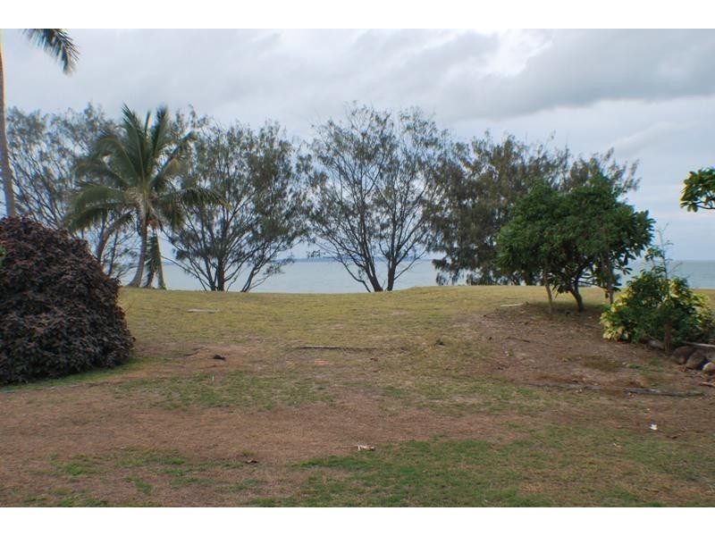 13 Livingstone Lane, Yeppoon QLD 4703