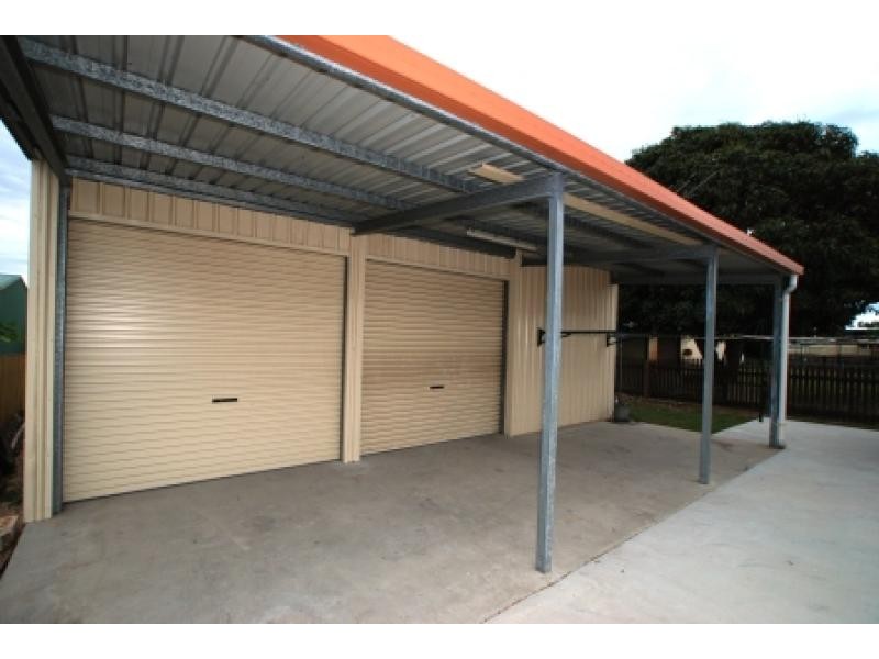 24 Limpus Ave, Keppel Sands QLD 4702