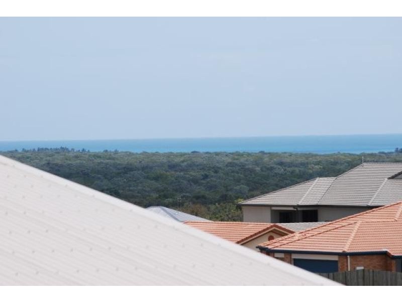 12 Pacific Vista Cl, Yeppoon QLD 4703