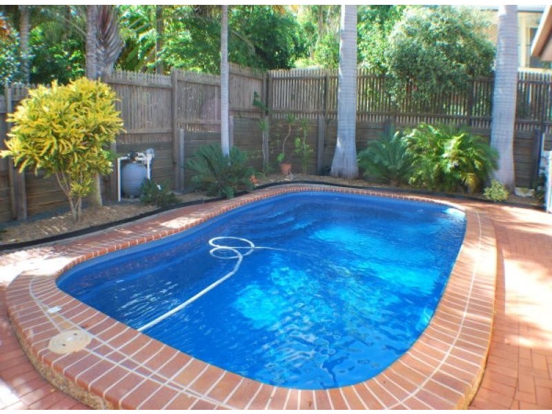 4 Sunset Crt, Yeppoon QLD 4703