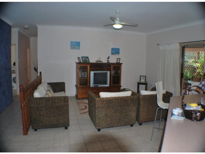 4 Sunset Crt, Yeppoon QLD 4703