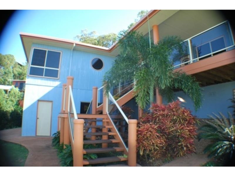 50 Benowa Drive, Taranganba QLD 4703