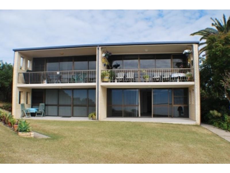 Unit 1/90 Matthew Finders Drive, Cooee Bay QLD 4703