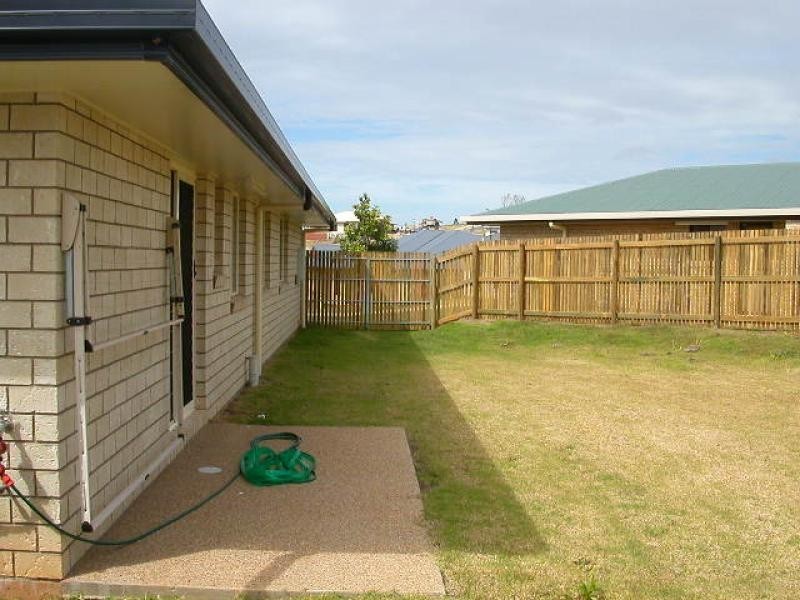10 Downs Field Pl, Yeppoon QLD 4703