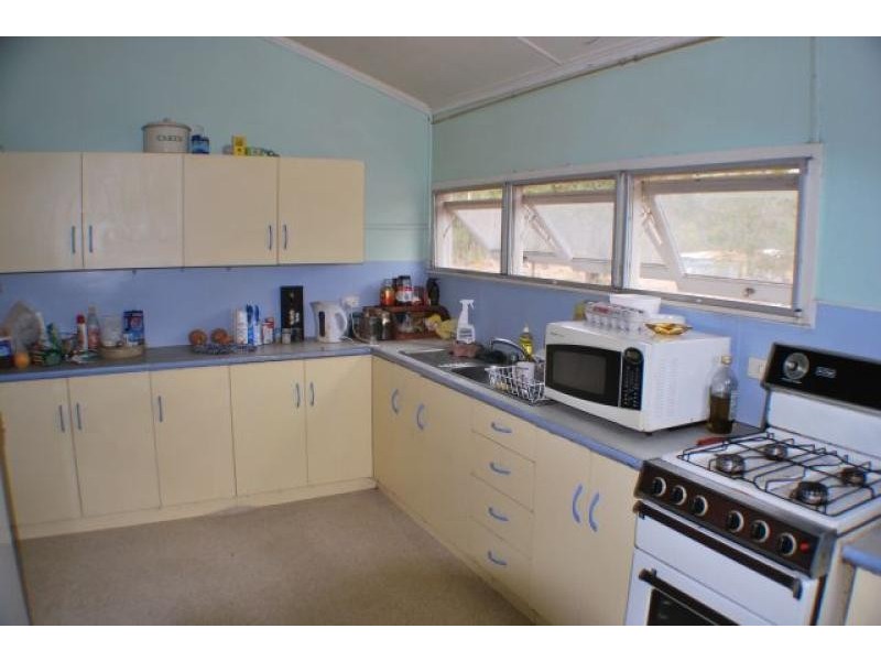240 Pine Mountain Rd Mulara, Yeppoon QLD 4703