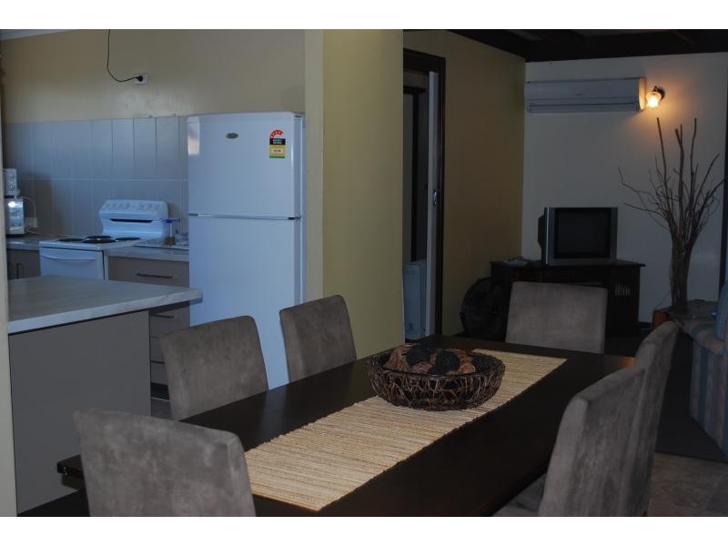 110 Farnborough Road, Yeppoon QLD 4703