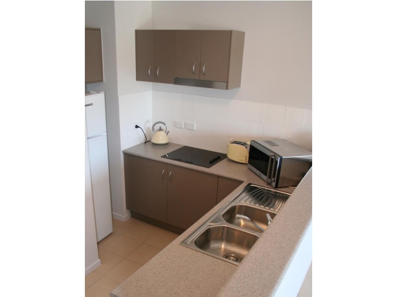 Unit 28/30 Queen Street, Yeppoon QLD 4703