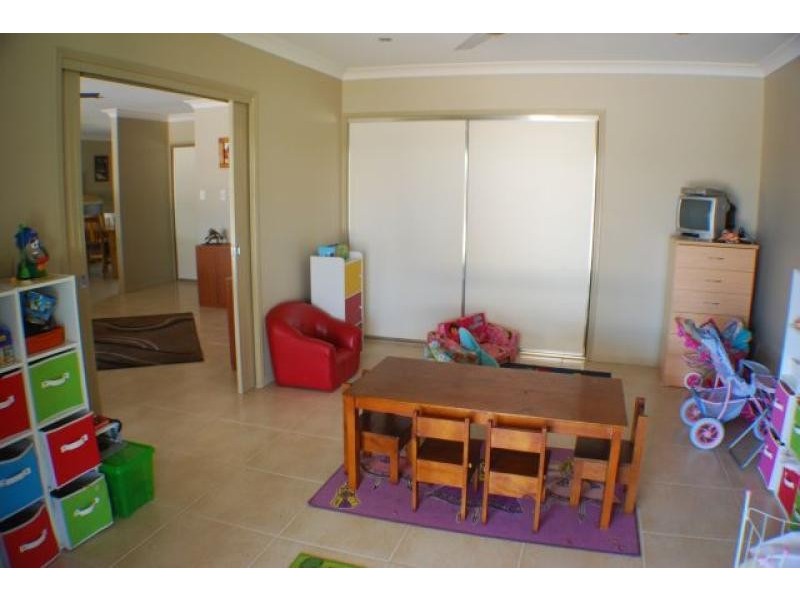 12 Nevallan Dr, Yeppoon QLD 4703
