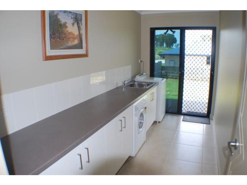 12 Nevallan Dr, Yeppoon QLD 4703