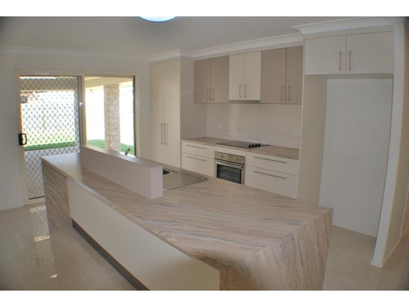 6 Sandcastle Dr, Yeppoon QLD 4703