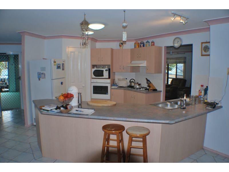 14 Antarctic St, Yeppoon QLD 4703