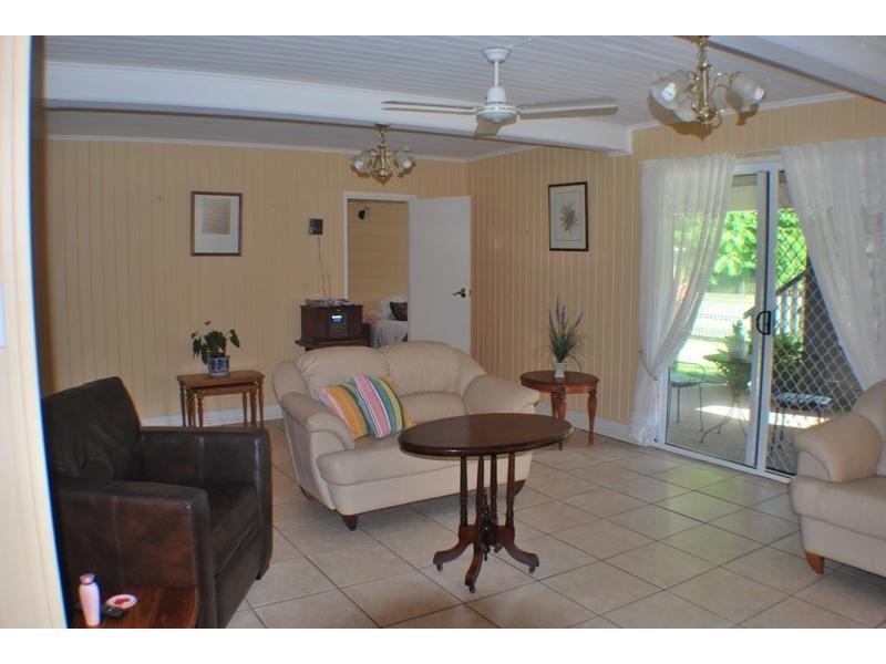 27 Ben Street, Yeppoon QLD 4703
