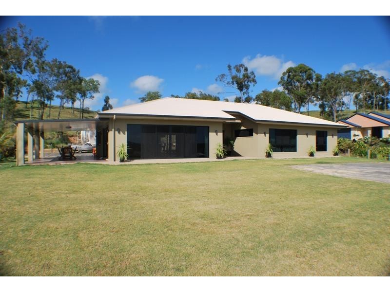 9 Brumby Drive, Tanby QLD 4703