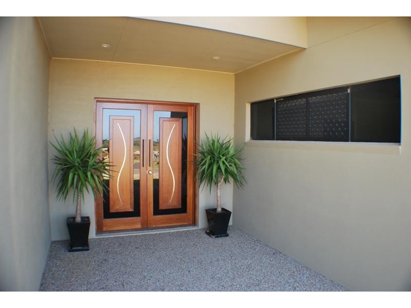 9 Brumby Drive, Tanby QLD 4703