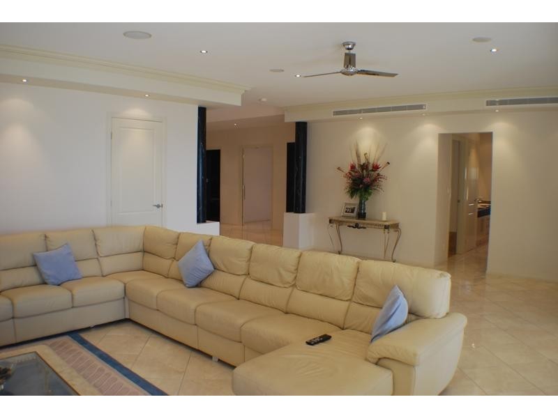 30 Rosslyn St, Yeppoon QLD 4703