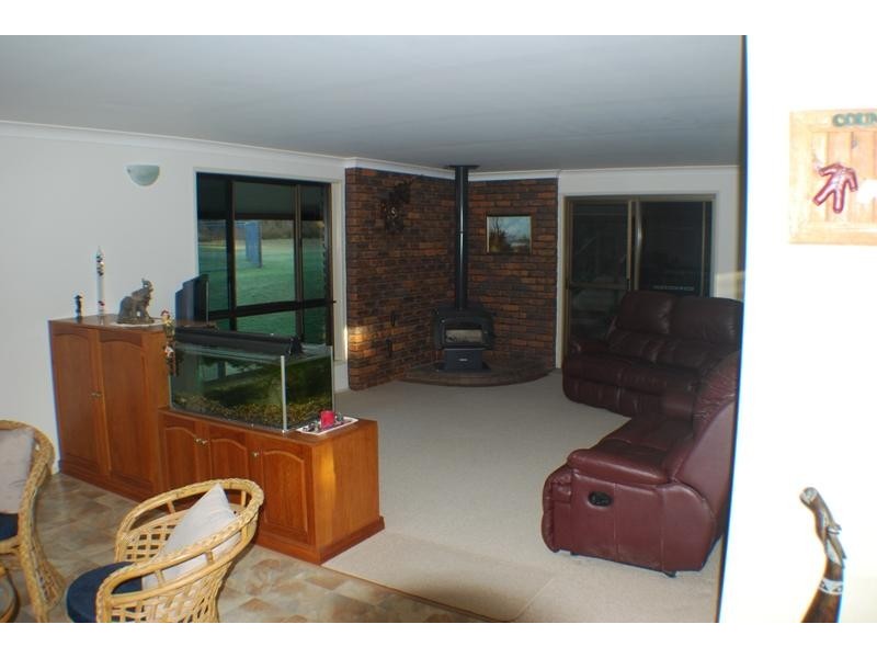 16 Pine Mountain Drive, Yeppoon QLD 4703