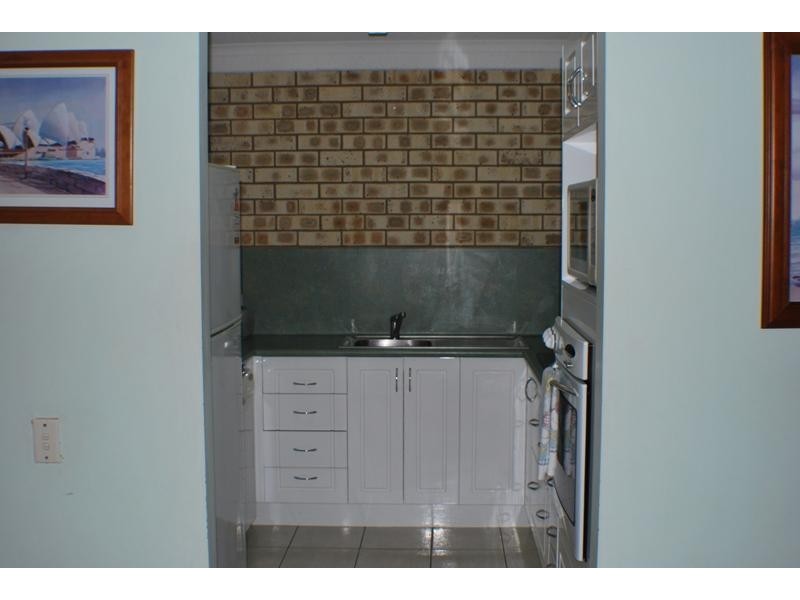 Unit 3/92 Scenic Highway SANDPIPER, Yeppoon QLD 4703
