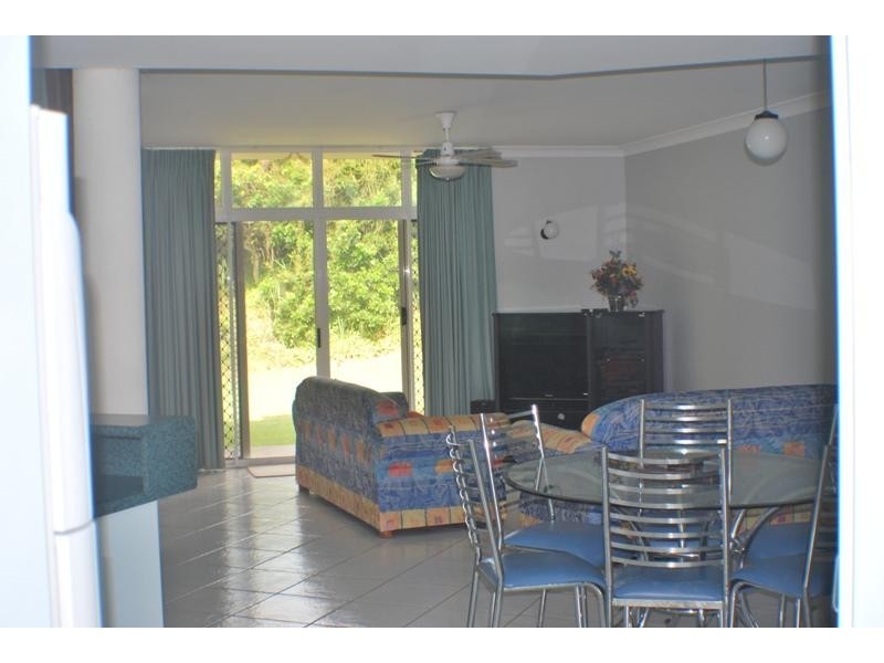 Unit 2/85 Todd Avenue, Yeppoon QLD 4703