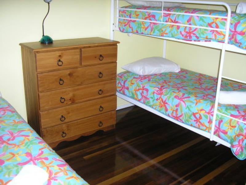 UNIT 2/40 CATHNE STREET, Cooee Bay QLD 4703