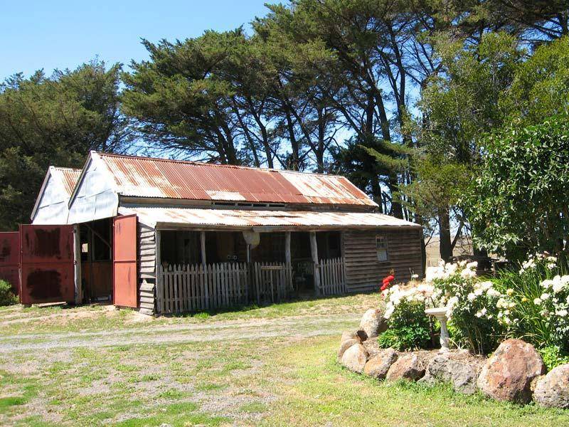 48 MARTINS ROAD, Taradale VIC 3447