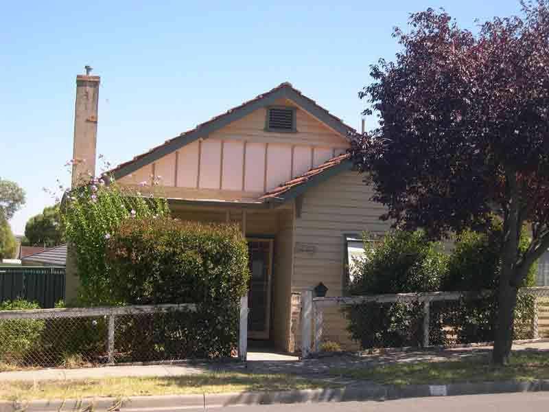 24 LANSELL STREET, Bendigo VIC 3550