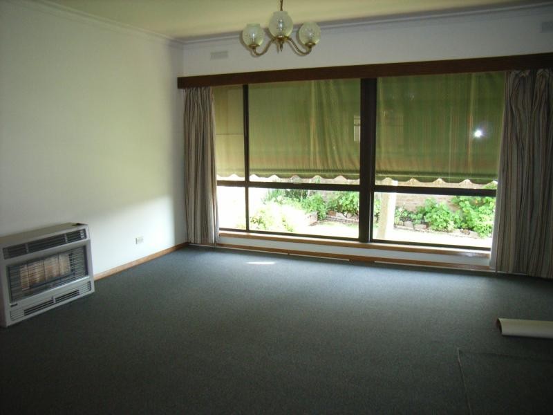 41 MARSHALL CRESCENT, Kennington VIC 3550