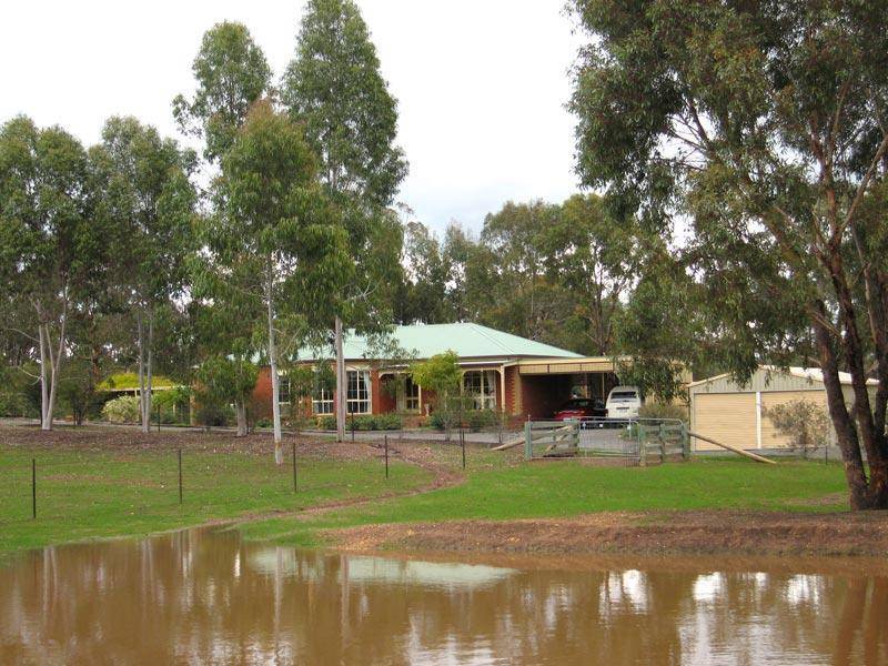 36 TAIG ROAD, Axedale VIC 3551