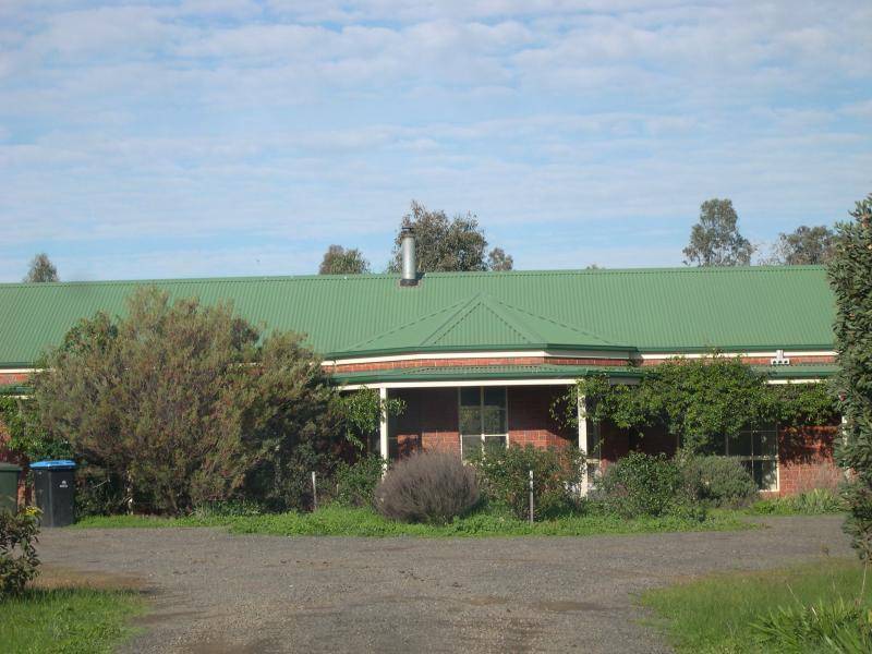 252 KRONKS LANE, Strathfieldsaye VIC 3551