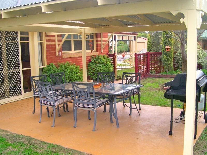 7 HEDLEY COURT, Bendigo VIC 3550