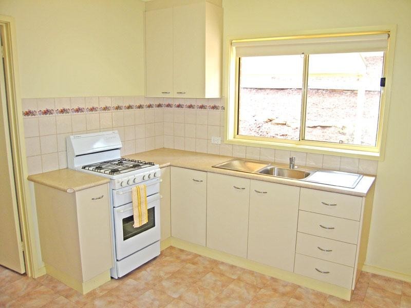 4 Bonnie Brae Court, Spring Gully VIC 3550