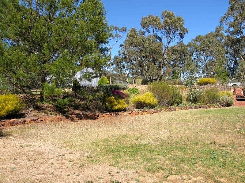 18 Monash Street, Newstead VIC 3462