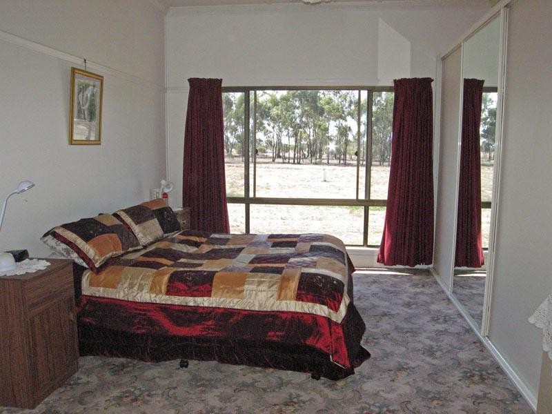 205 VOSTI ROAD, Myers Flat VIC 3556