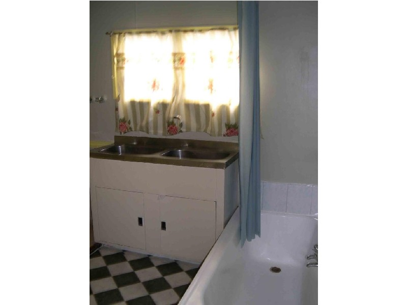 95 ACACIA STREET, Bendigo VIC 3550