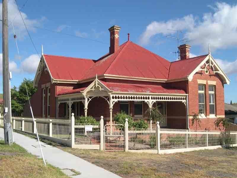 1 GREEN STREET, Long Gully VIC 3550