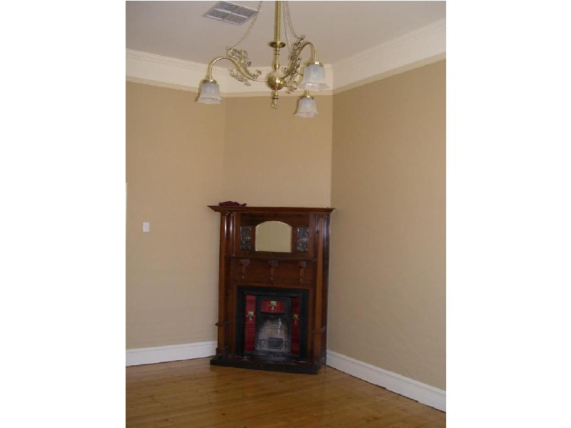 1 GREEN STREET, Long Gully VIC 3550