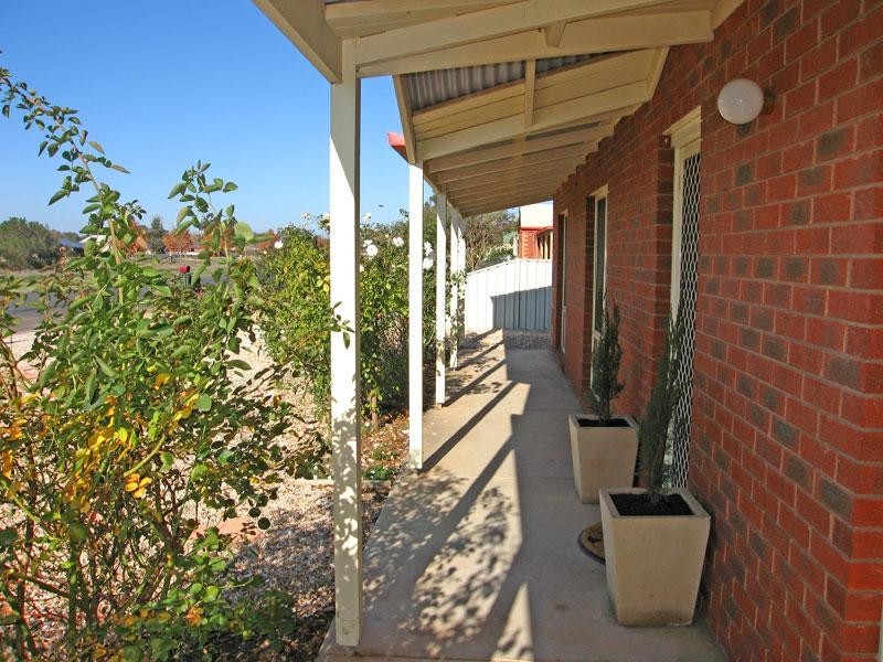 129 Station Street, Epsom VIC 3551