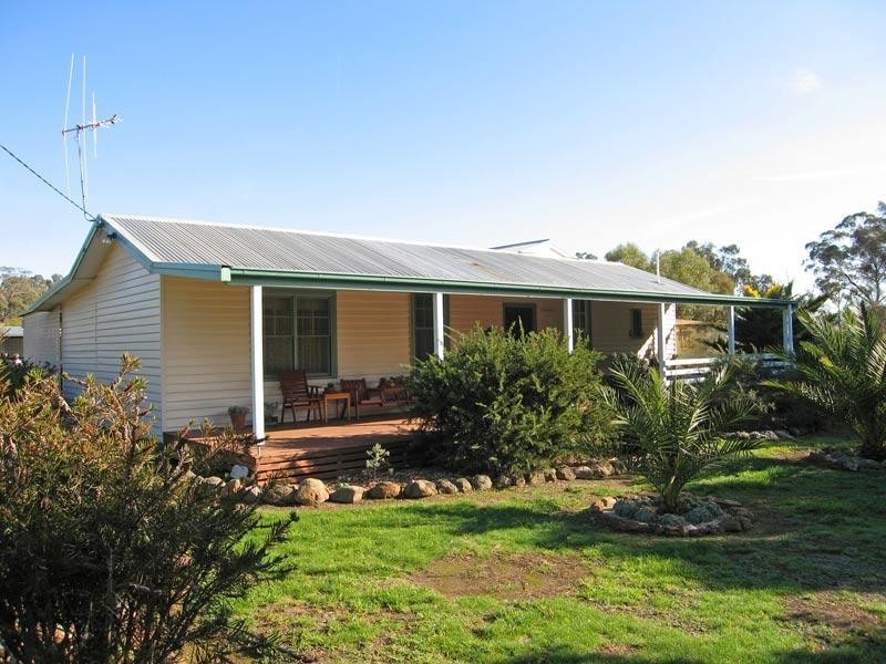 223 TARNAGULLA – EDDINGTON ROAD, Laanecoorie VIC 3463